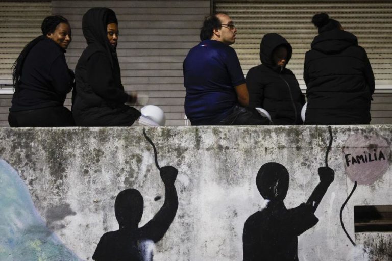 Assembleia dos Bairros debate temas como habitação, imigração e violência policial