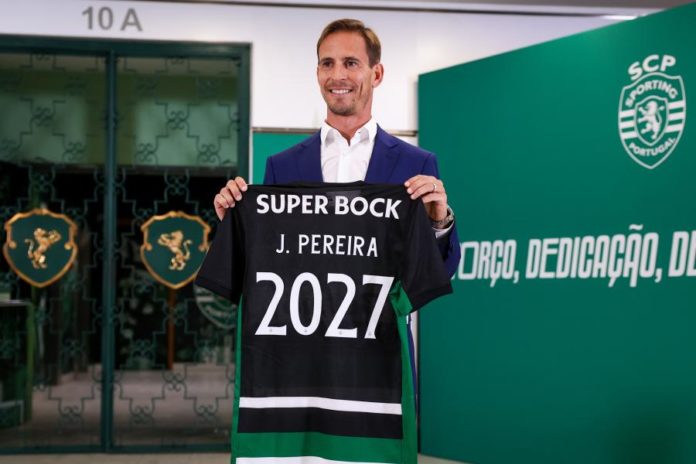 43892456.jpg