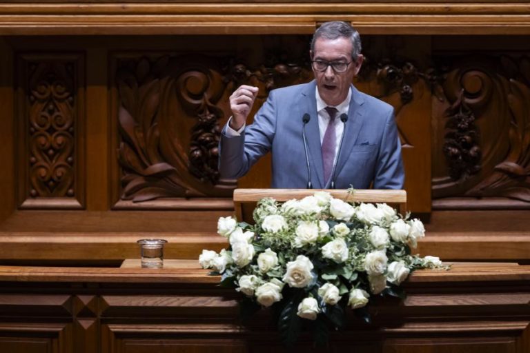 PSD, Chega, IL e CDS-PP saúdam evocação do 25 de Novembro mas com argumentos diferentes