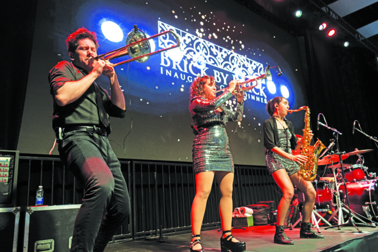 Magellan Foundation: Gala arrecada fundos para construção de lar de idosos