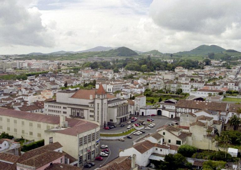 Música e uma mostra de cinema sueco na programação do Teatro Micaelense até abril