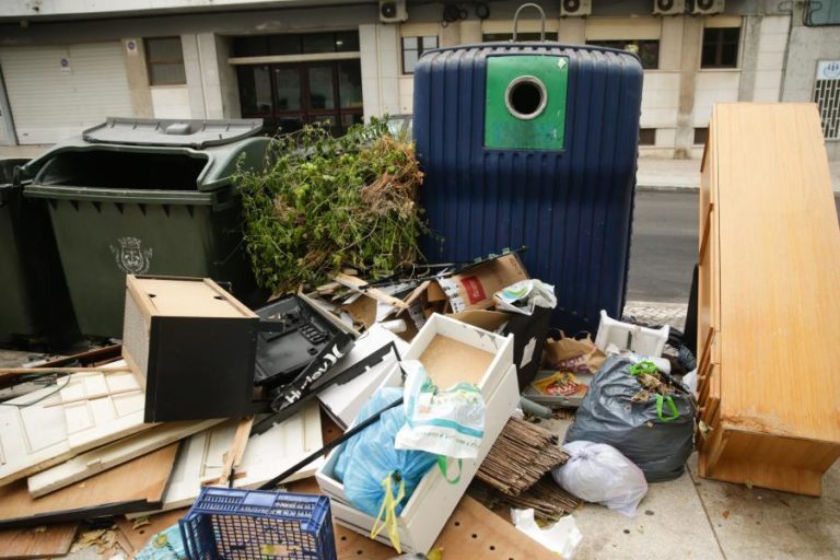 Greve de trabalhadores do lixo de Lisboa a 26 e 27 de dezembro