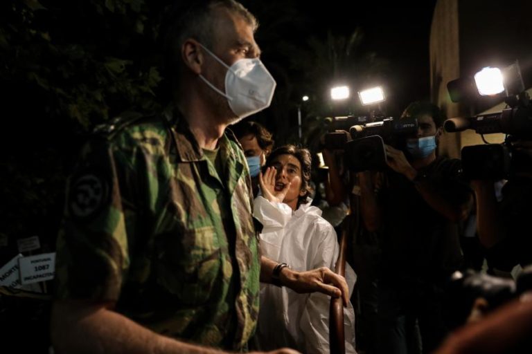 MP pede ida a julgamento de todos arguidos no caso dos negacionistas contra Gouveia e Melo e Ferro Rodrigues
