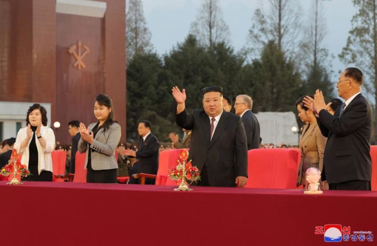 Coreia do Norte promete estratégia “mais forte” contra Estados Unidos
