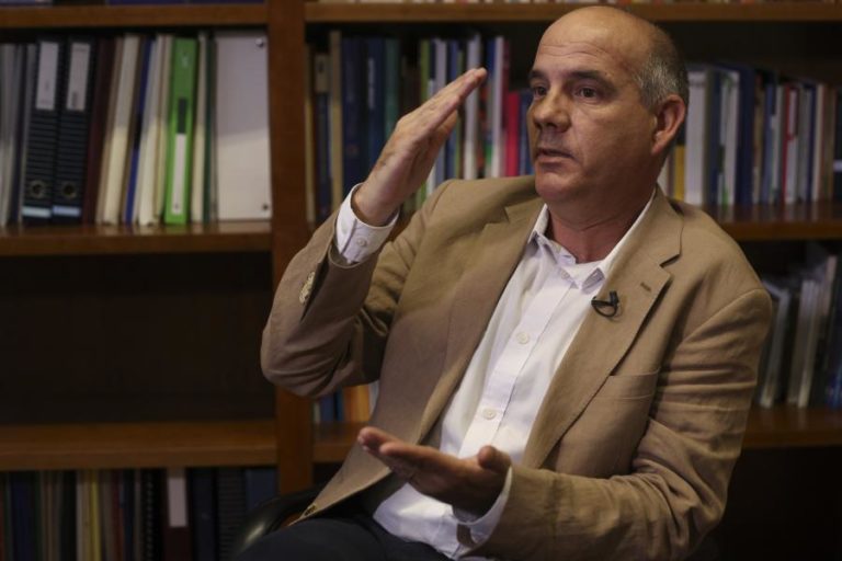PCP considera que pobreza em Portugal mostra necessidade de “choque salarial”