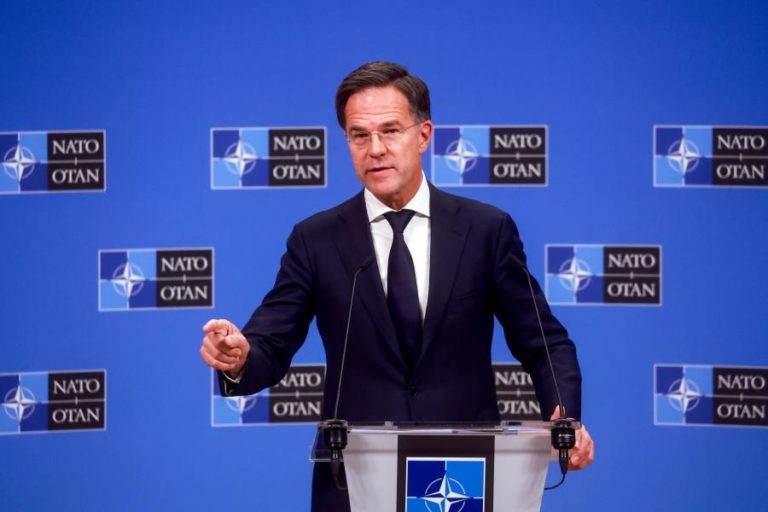 NATO quer Kiev com mais apoio militar e “posição de força” em negociações