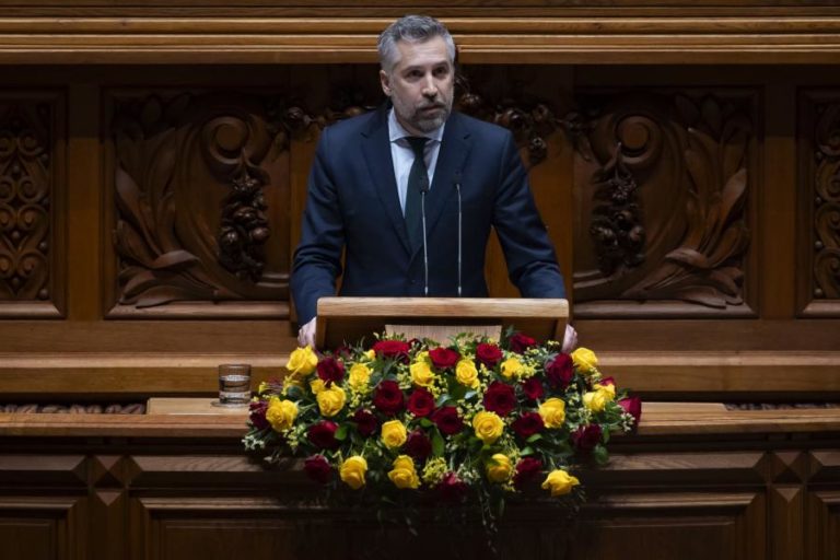 Pedro Nuno defende que Soares “esteve sempre do lado certo das lutas” e recusa contradições