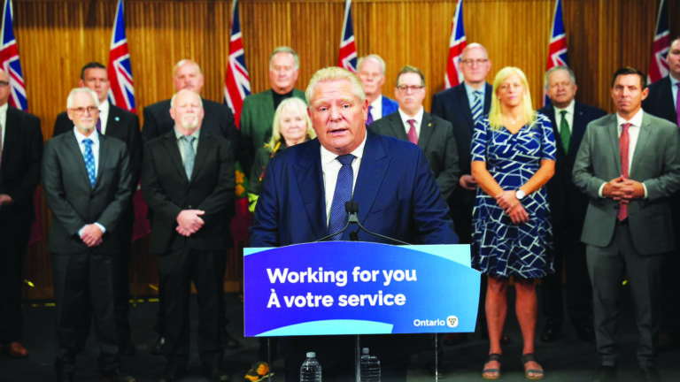 Canadá-EUA: Ford ameaça cortar eletricidade nos EUA se Trump avançar com tarifas