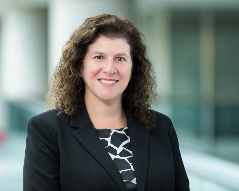 Fiscalização: Auditora-geral do Canadá critica gestão de programas federais