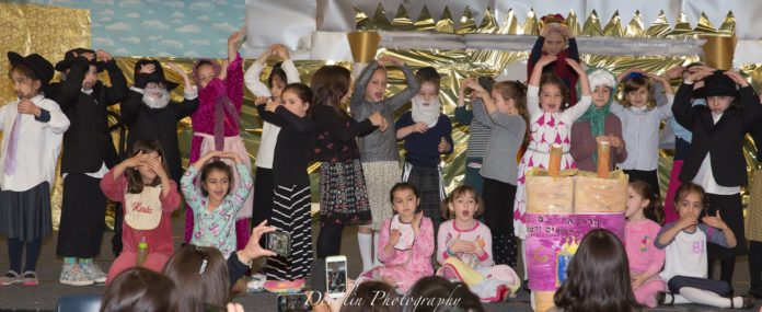 B2-04-VT 3.º TIROTEIO ESCOLA JUDAICA RS 122624