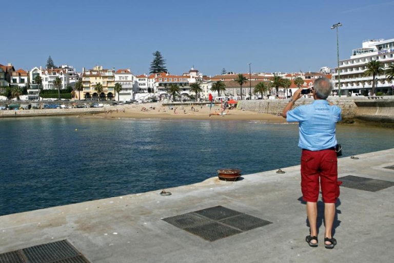 Nível médio do mar regista em 2024 “maior valor de sempre” no Marégrafo de Cascais
