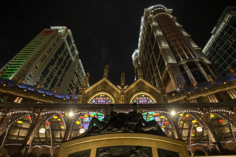 Lucro da operadora de jogo em Macau Sands sobe 50,9% em 2024