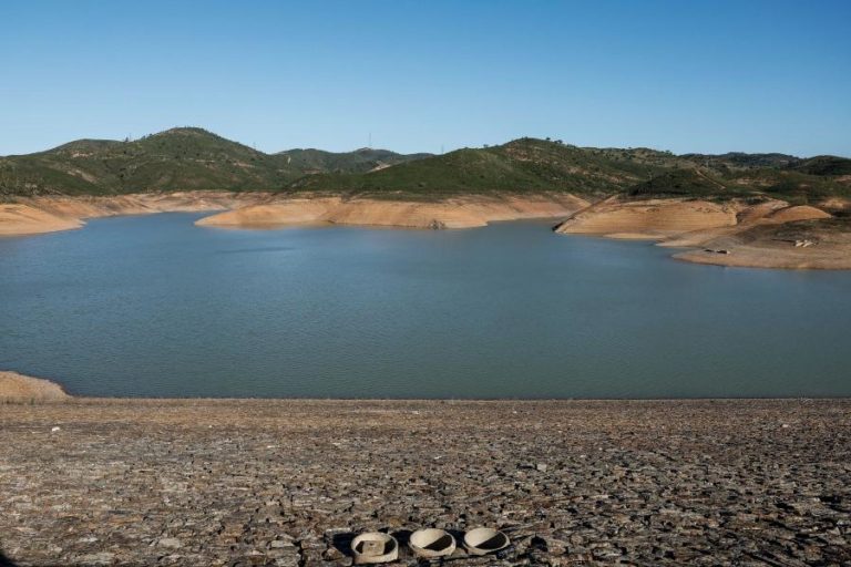 Quantidade de água desceu em 10 bacias hidrográficas e subiu em duas em dezembro