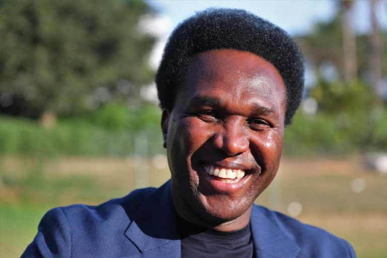 Mondlane “totalmente aberto” ao diálogo para sanar crise pós-eleitoral em Moçambique