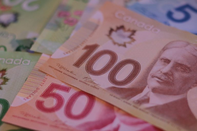 Impostos: Canadianos recebem primeiro crédito GST/HST de 2025
