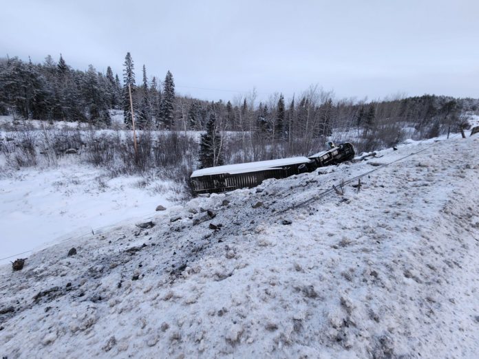 B4-01-VT NEVÃO ONTÁRIO ALERTAS CANADA RS 010325