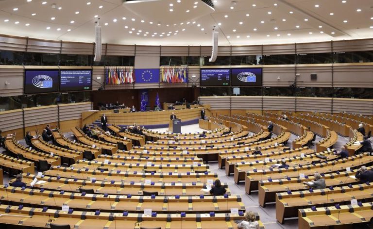 Eurodeputados votam acordo de pescas UE-Cabo Verde aplicável a navios portugueses