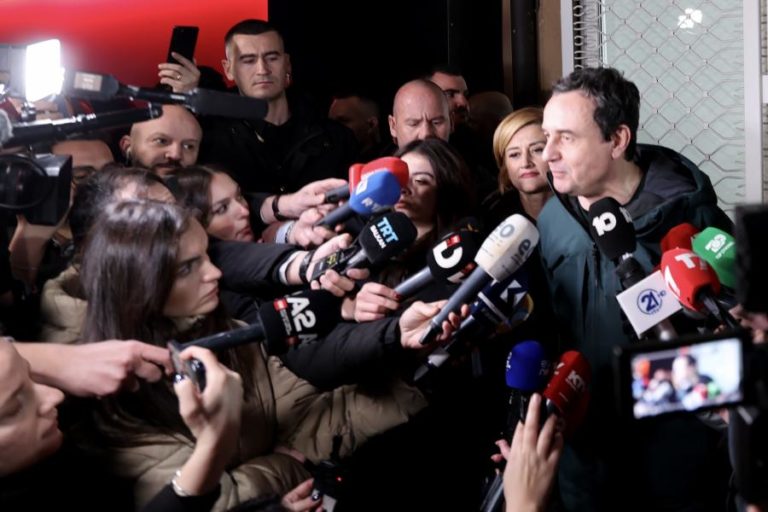 Partido no poder no Kosovo venceu as eleições de domingo mas sem maioria
