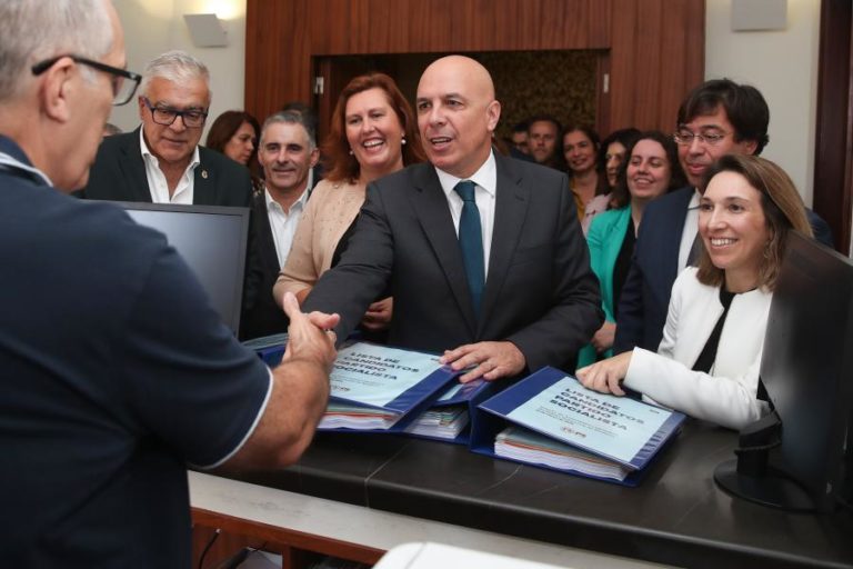 PS deu hoje “tiro de partida” para eleições regionais da Madeira