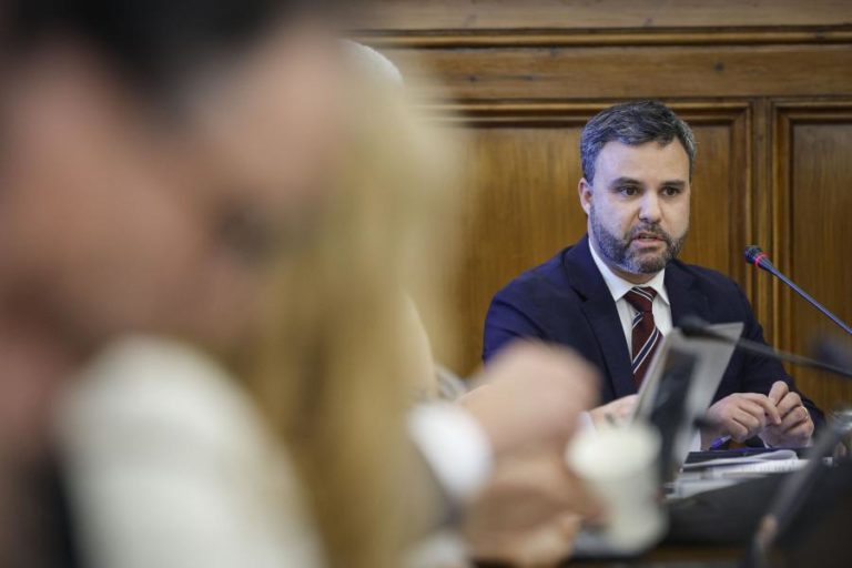 CP garante “atuar de imediato” junto dos prestadores quando existem salários em atraso