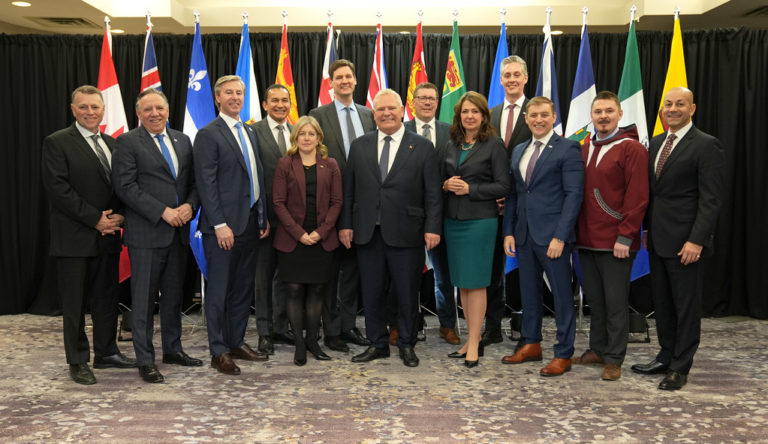 Guerra comercial: Premiers em Washington para travar tarifas de Trump