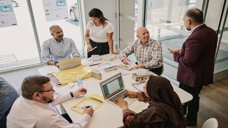 Eleições de Ontário: Doug Ford lidera sondagens a meio da campanha eleitoral