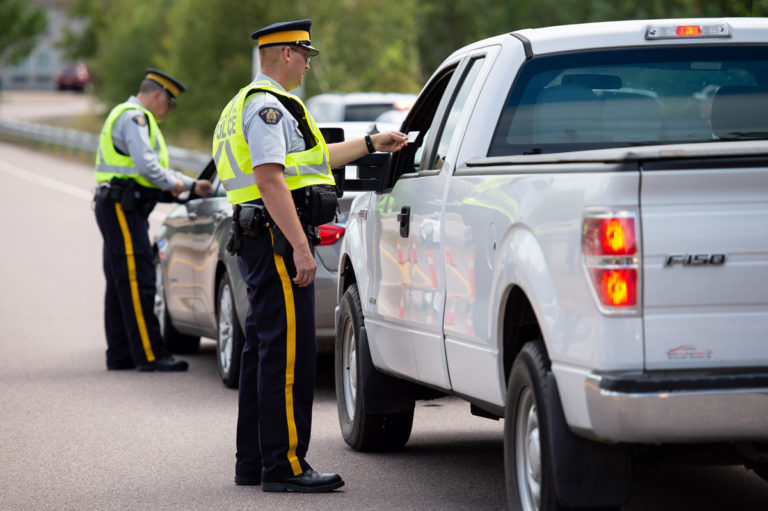 Fronteiras: 1 morto e 15 detidos em tentativas de entrada no Canadá