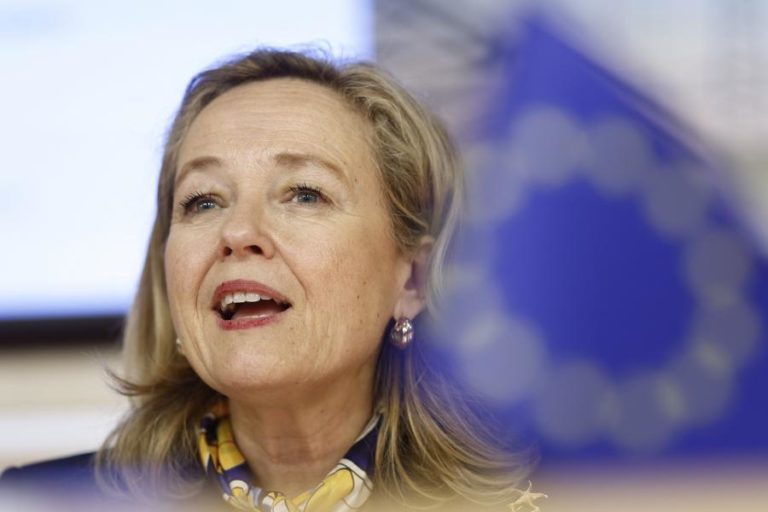 Presidente do BEI diz que banco da UE “está pronto para mais” investimento em defesa