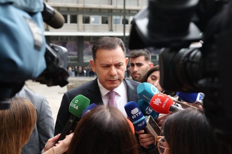 PM defende que “era desejável” que não houvesse “uma perturbação política” no país