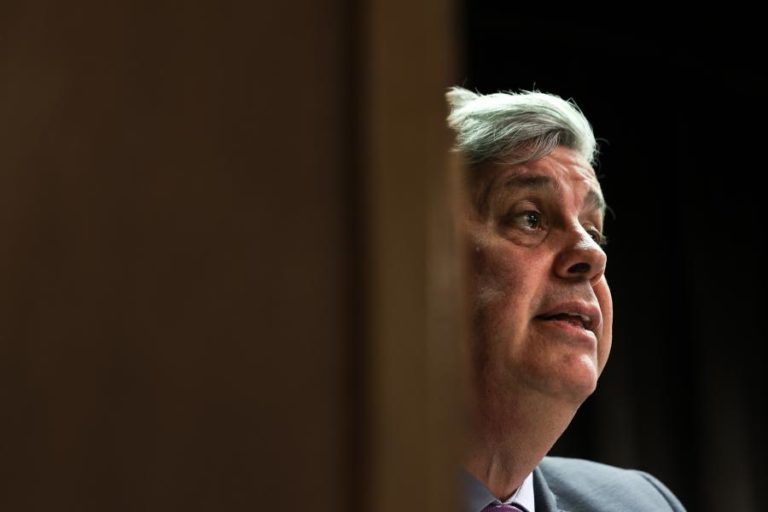 Centeno diz que europeus “têm de estar disponíveis” para travar guerra na Europa