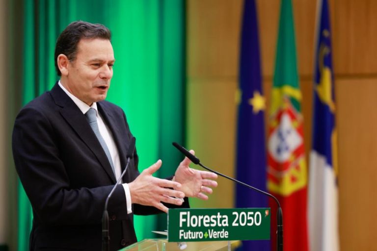Primeiro-ministro reforça ter a maior experiência de escrutínio da democracia