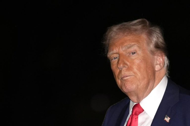 Trump ameaça Huthis com mais intervenções militares se não suspenderem ataques