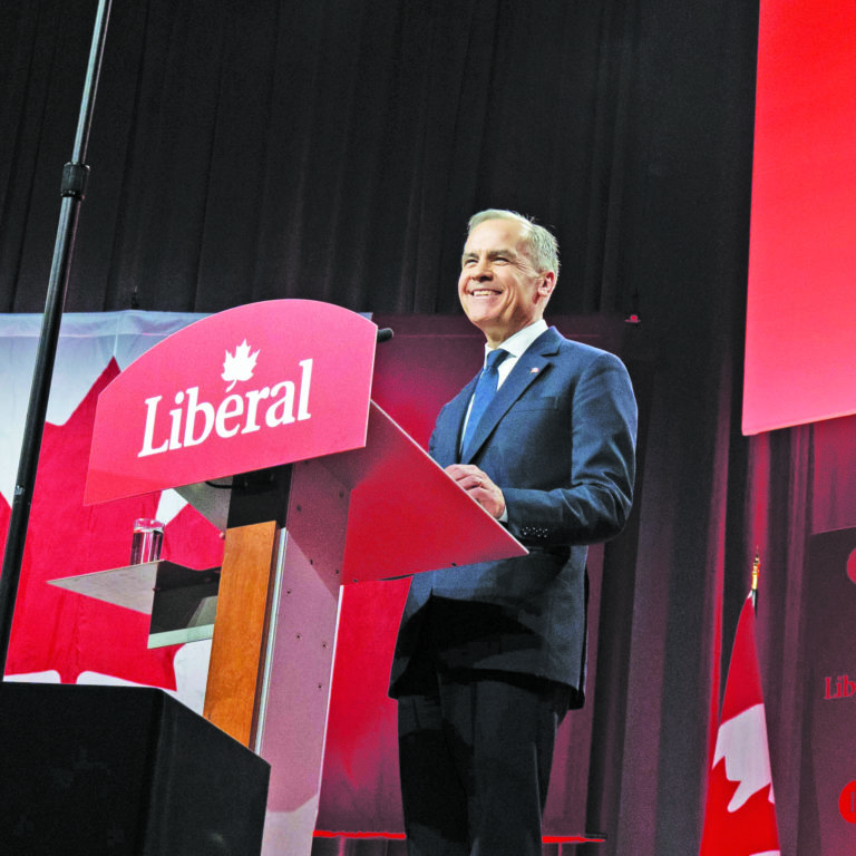 Política: Mark Carney sucede a Trudeau como líder dos liberais