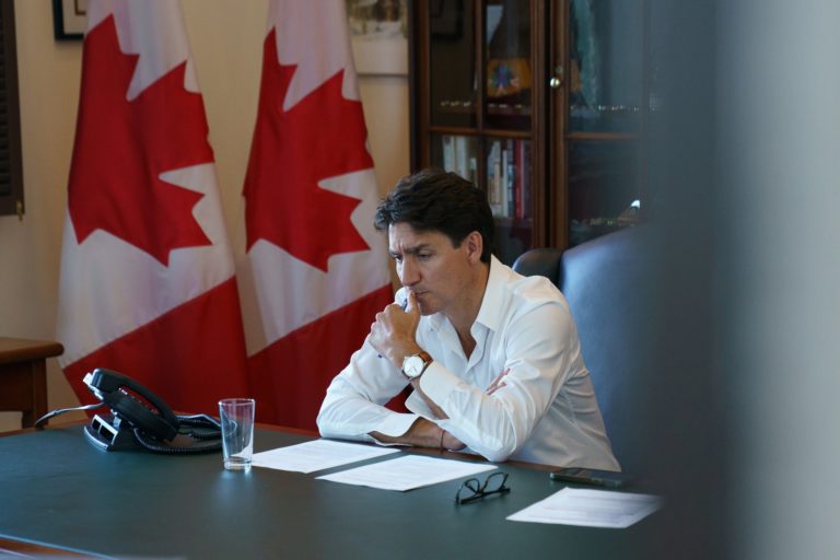Justiça: Tribunal rejeita queixa contra Trudeau em decisão histórica