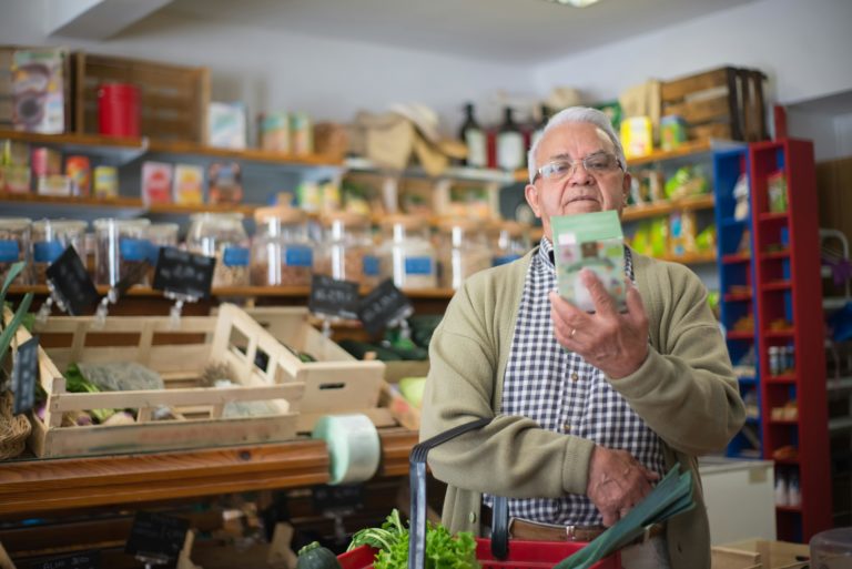 Empresas adaptam embalagens face à procura por produtos canadianos