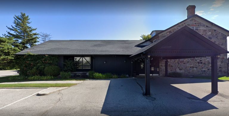 Polícia: Tiroteio em bar de Toronto faz 12 feridos