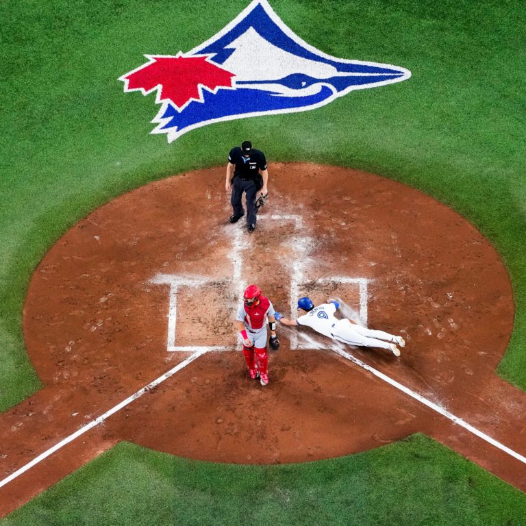 Conheça os destaques do desporto canadiano de 21 de março