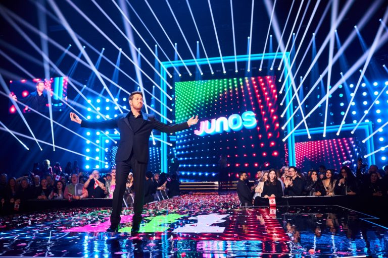 Juno Awards 2025 marcada por referências patrióticas canadianas