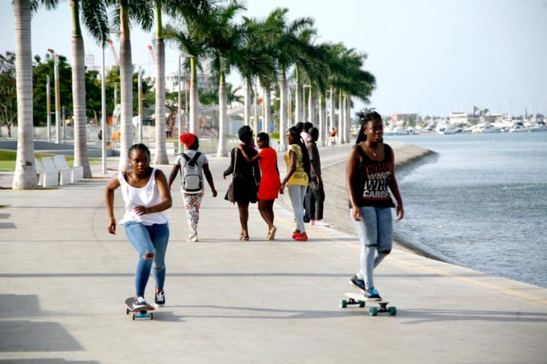 Risco de explosão social nas ex-colónias é real – investigador Gerhard Seibert