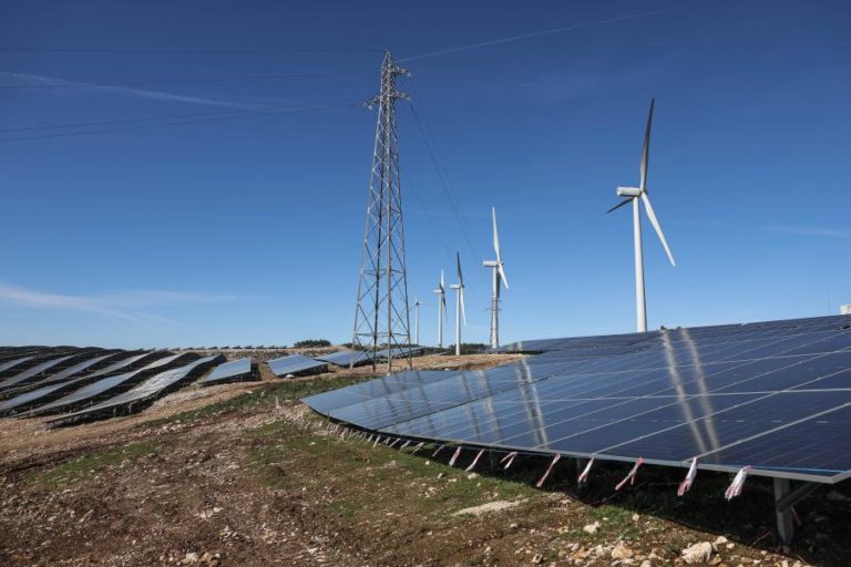 Portugal pode antecipar meta de 80% de renováveis na eletricidade em 2025