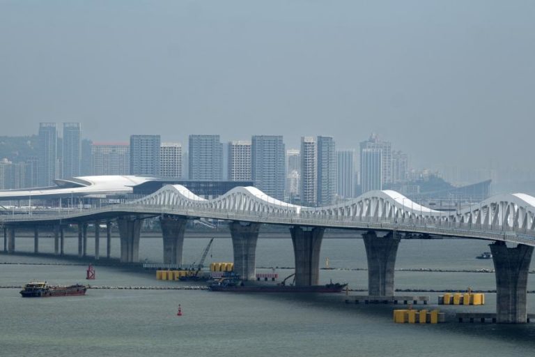 Residentes de Macau que tenham vivido fora mais de 183 dias perdem apoio pecuniário