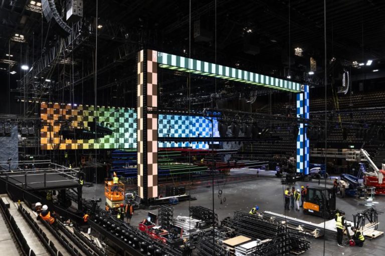 Portugal tenta hoje passagem à final do concurso da Eurovisão