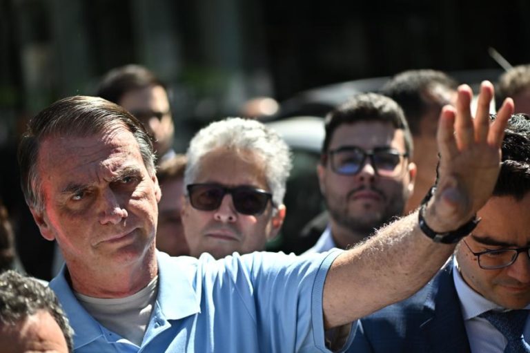 Julgamento de Bolsonaro tem primeira audiência a 19 de maio