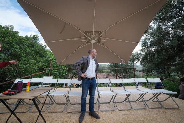 Tavares acusa Chega de fazer do parlamento um lugar de “má fama e reputação”