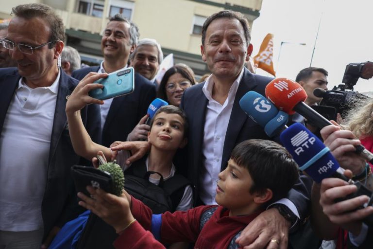 Montenegro destaca “significado político” da escolha de um papa norte-americano