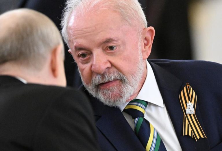 Papa: Lula deseja que Robert Prevost “dê continuidade ao legado do Papa Francisco”