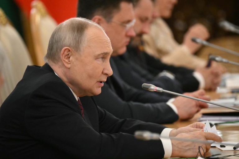 Putin propõe negociações diretas com a Ucrânia a 15 de maio em Istambul