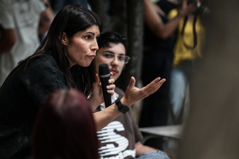 Não basta dizer que queremos ir para o Governo, responde BE ao Livre