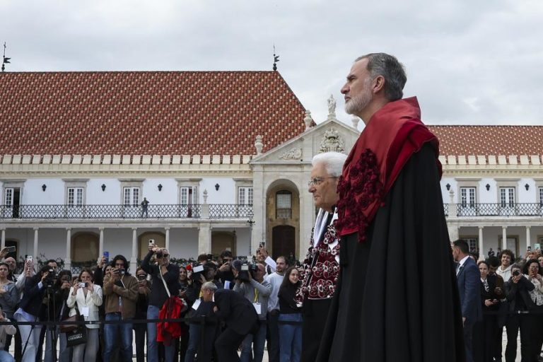 Rei de Espanha alude à necessidade de “Europa de segurança e defesa”