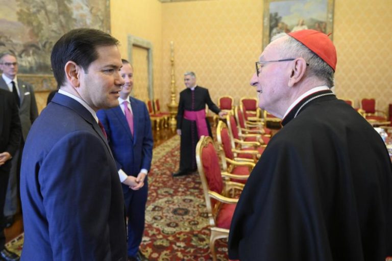 Vaticano pode ser palco de conversações de paz entre Rússia e Ucrânia